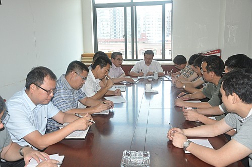 歐陽敘回書記參加所在黨支部“兩學(xué)一做”學(xué)習(xí)