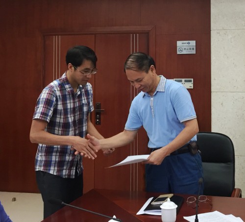 我院舉行新任職中層干部聘任儀式