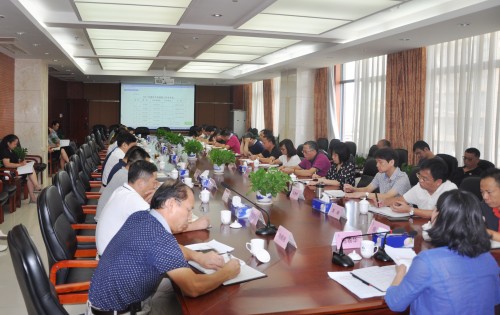 陳春華院長主持召開院務會部署“兩節一會”期間安全穩定和廉政建設工作