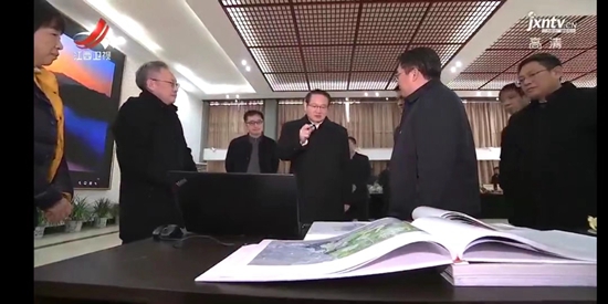 易煉紅省長視察我院規劃設計的江西省橫峰縣現代農業示范園
