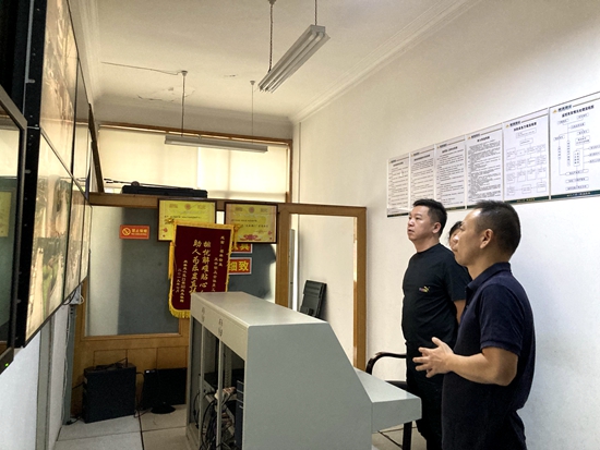 G:\2023年\內網\9月\國慶節前監控室檢查_副本.jpg G:\2023年\內網\9月\國慶節前監控室檢查_副本.jpg