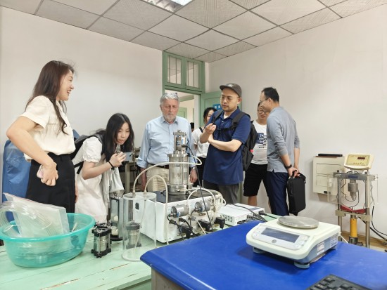 0516會后參觀照片(1).jpg 0516會后參觀照片(1).jpg