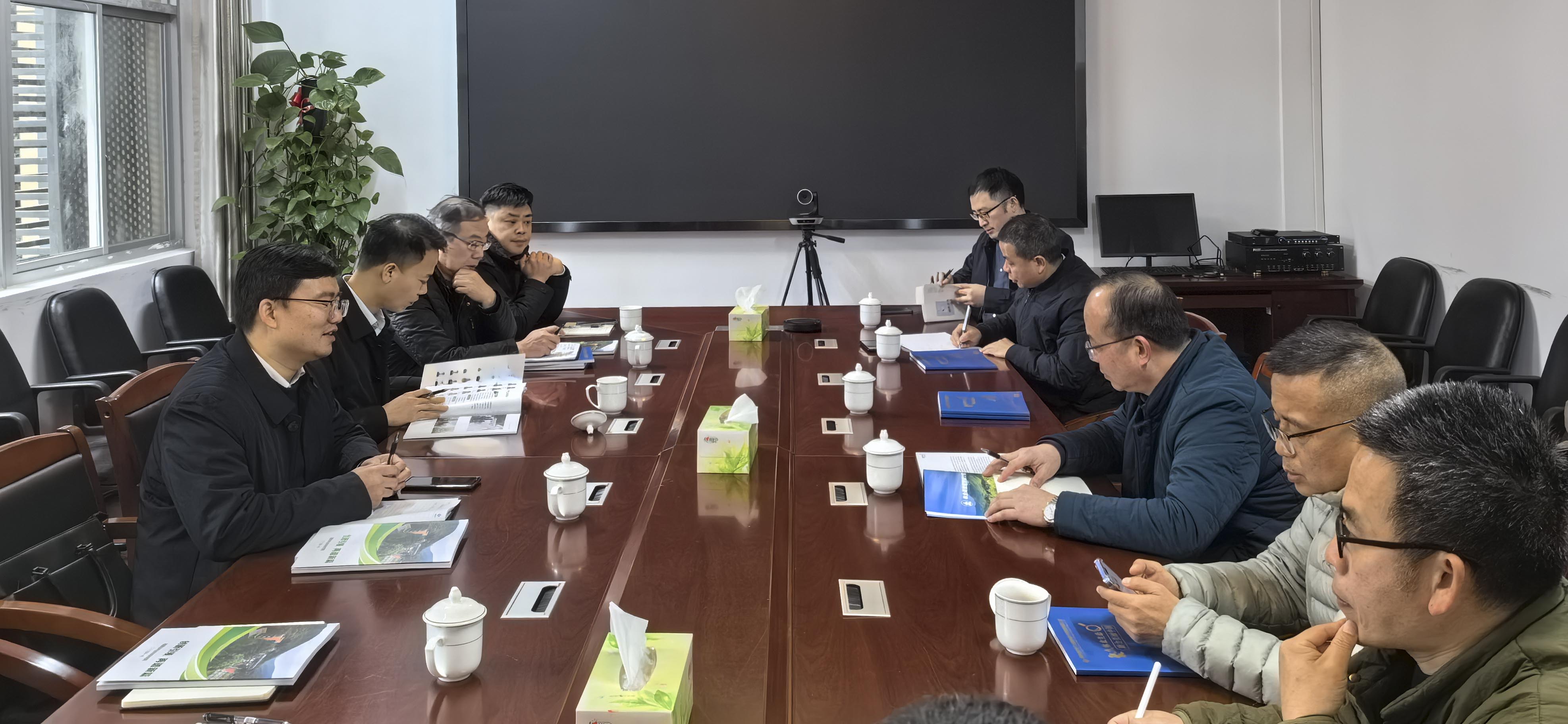 福建林科院座談照片2 副本.JPG 福建林科院座談照片2 副本.JPG